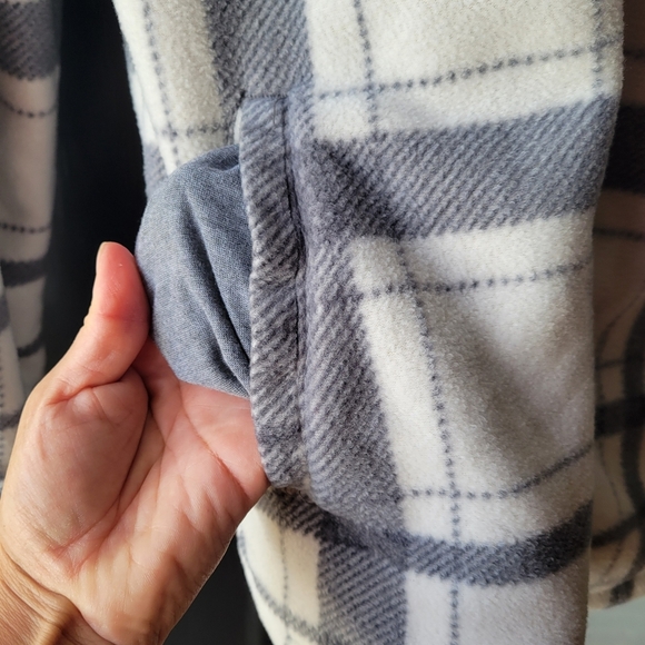 Sage Women S/CH Plaid Super Plush Sherpa Lined Fleece Shirt Jacket White Gray - Picture 6 of 13